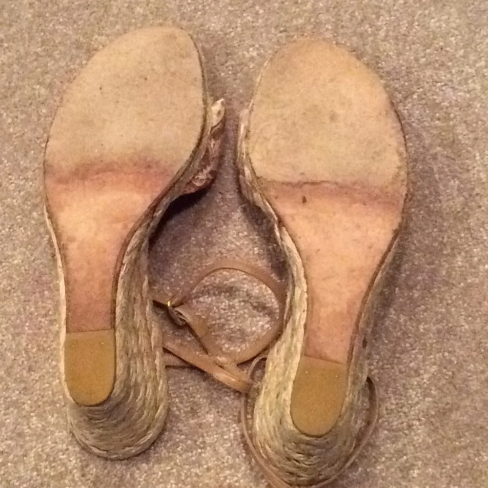 Stuart Weitzman Floral fabric wedge espadrilles Summer shoes, 8.5